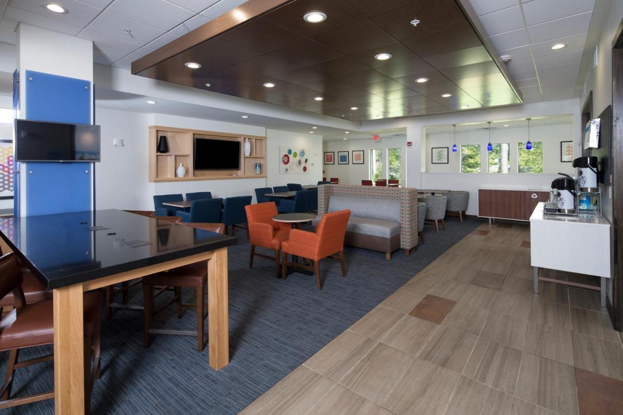 Holiday Inn Express & Suites La Porte By Ihg Экстерьер фото