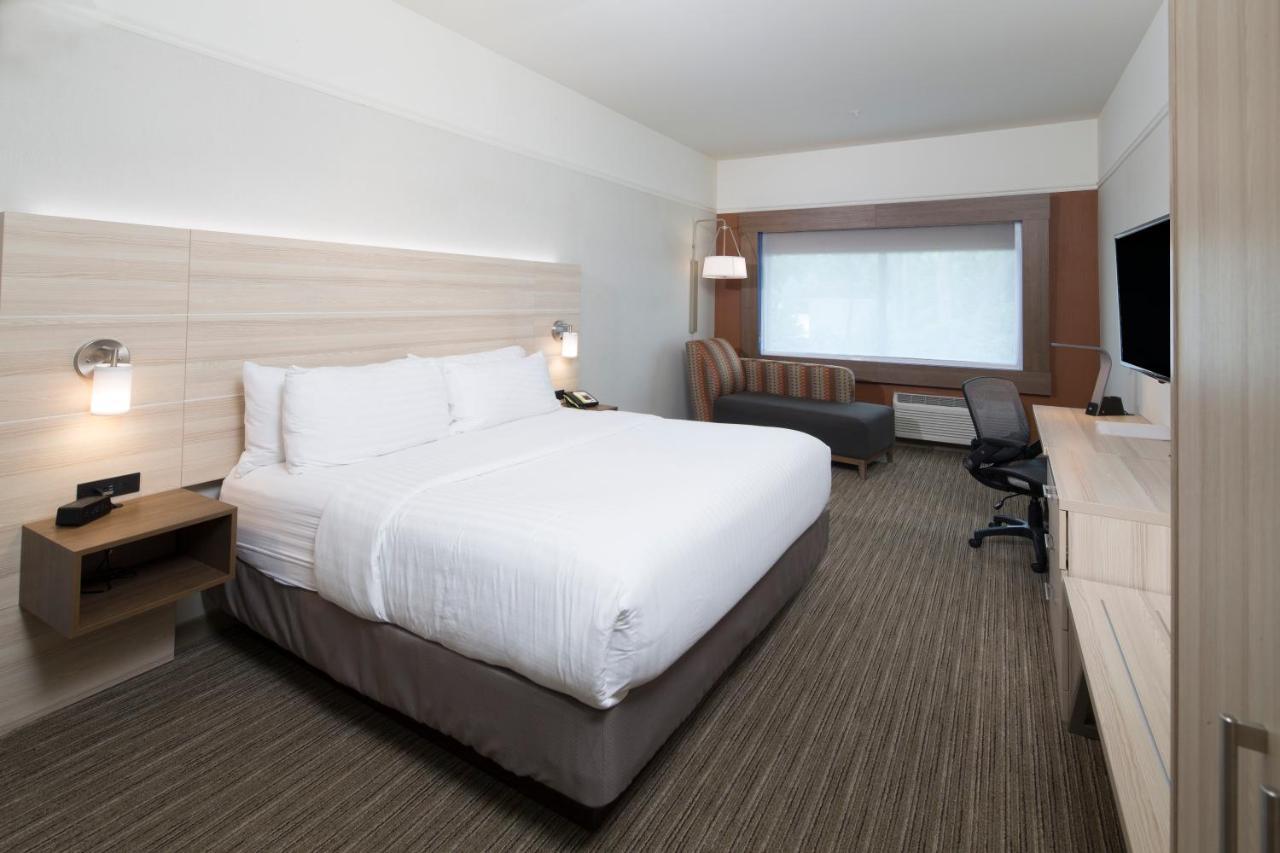 Holiday Inn Express & Suites La Porte By Ihg Экстерьер фото
